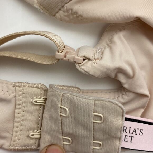 Victoria's Secret Women's Tan Adjustable Straps Underwired T-Shirt Bra Size 36D - Picture 12 of 12